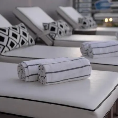 Hanza Tower 5 Stars 아파트 슈체친