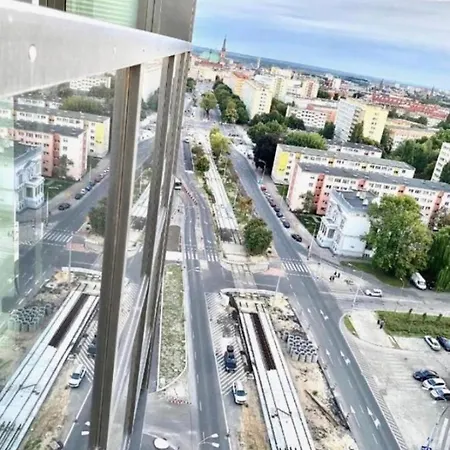 Hanza Tower 5 Stars 아파트 슈체친