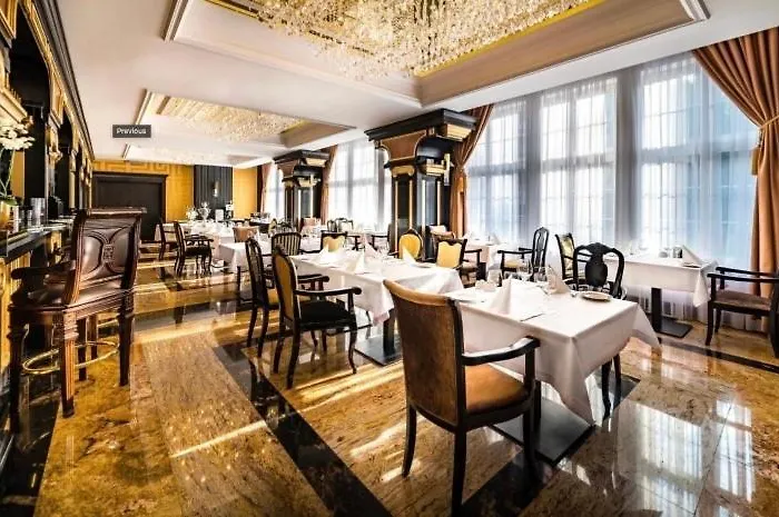 アパート Hanza Tower 5 Stars