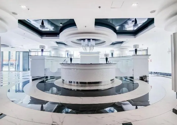 アパート Hanza Tower 5 Stars *